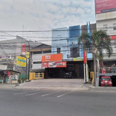 Hotel Syariah Tremigo Guesthouse Cirebon Eksteriør billede