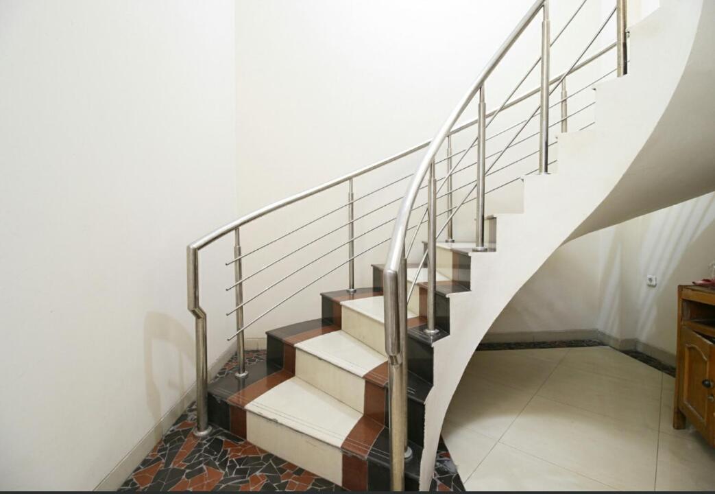 Hotel Syariah Tremigo Guesthouse Cirebon Eksteriør billede