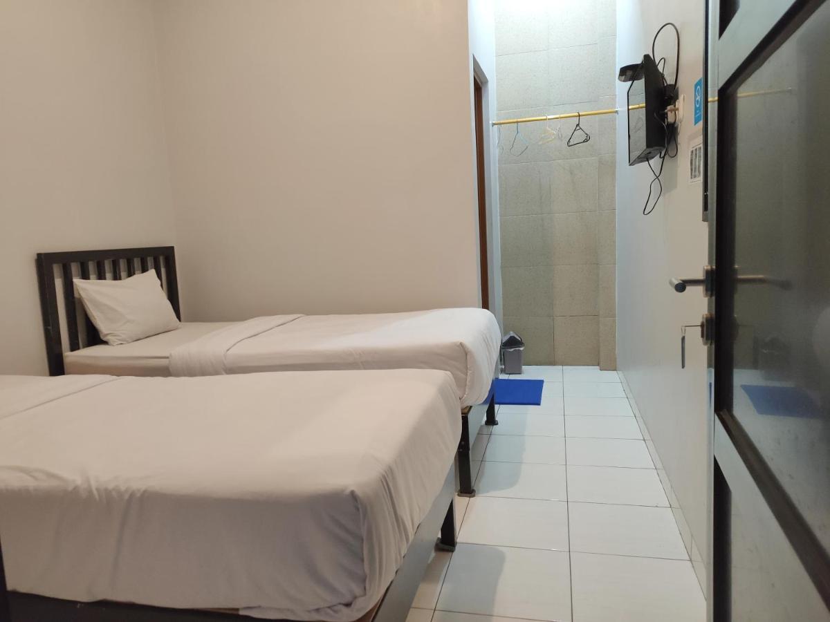 Hotel Syariah Tremigo Guesthouse Cirebon Eksteriør billede